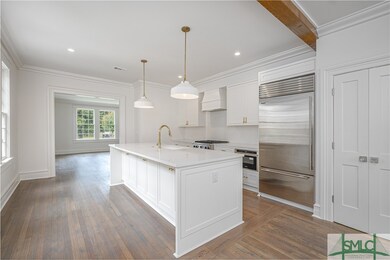 311 E 44th St, Savannah, GA 31405 - photo 7