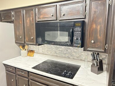 3808 Fox Hollow Dr, Bedford, TX 76021 - photo 6