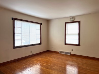 1425 Frederick St, Joliet, IL 60435 - photo 3