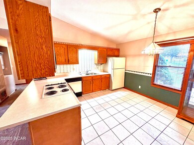 3805 Cambridge Place, Lima, OH 45804 - photo 5