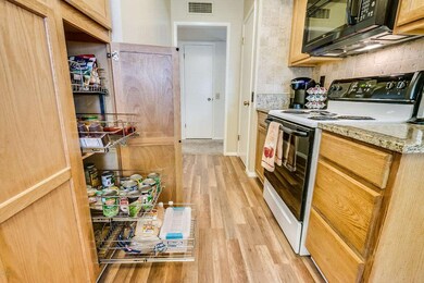 9866 W Country Club Ct, Sun City, AZ 85373 - photo 7