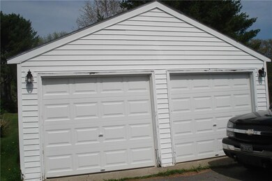 10 & 12 Sea Breeze Ln, Belfast, ME 04915 - photo 5