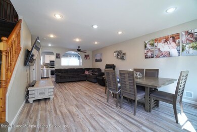 205 Balsam Place unit 273, Staten Island, NY 10309 - photo 3