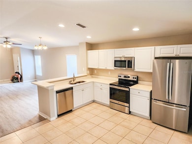 11314 Cocoa Beach Dr, Riverview, FL 33569 - photo 5