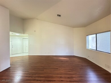 5062 S Rainbow Blvd unit 201, Las Vegas, NV 89118 - photo 5