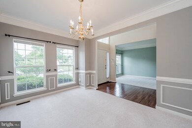 9916 Farm Pond Rd, Laurel, MD 20708 - photo 6