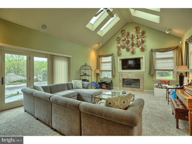 19 Seven Springs Dr, Reading, PA 19607 - photo 6