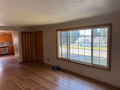 314 Marshall St, Davenport, WA 99122 - photo 6