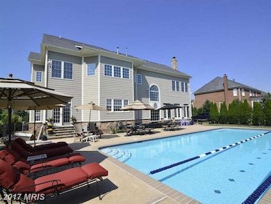 19618 Bellingham Ln, Leesburg, VA 20175 - photo 3