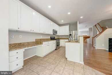 43122 Forest Edge Square, Broadlands, VA 20148 - photo 6