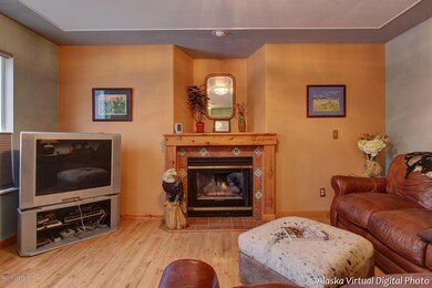 Den off Kitchen