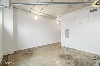 6-web-or-mls-116 S. Gay Street #606-7