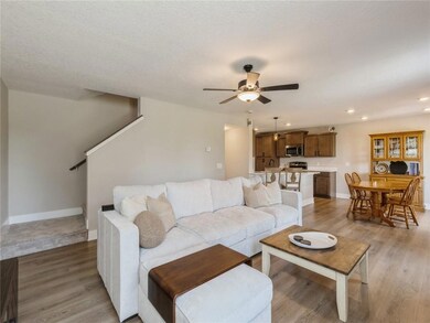 3050 Durham Rd, Waukee, IA 50263 - photo 4