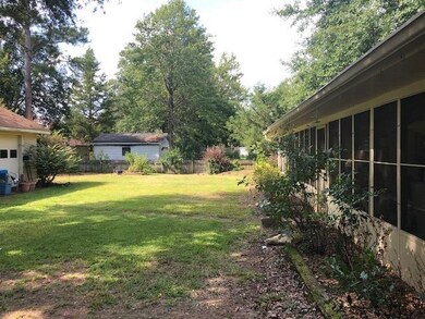 201 Avalon Dr, Warner Robins, GA 31093 - photo 2