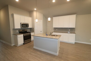 1198 Filly Creek Dr, Alvin, TX 77511 - photo 7