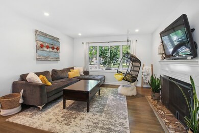 3209 Kingfisher Ct, Rolling Meadows, IL 60008 - photo 4