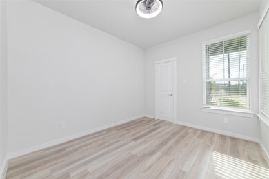 32906 School Hill Rd, Fulshear, TX 77441 - photo 6