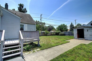 229 Strawberry Field Rd, Warwick, RI 02886 - photo 5