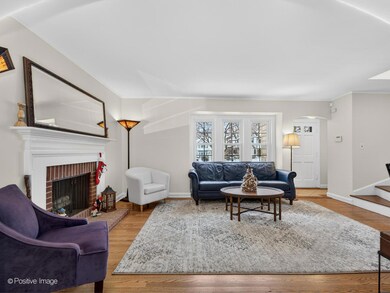 unlisted-address, Clarendon Hills, IL 60514 - photo 4