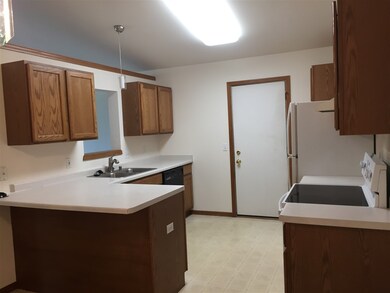 1133 Union Rd, Oregon, WI 53575 - photo 4