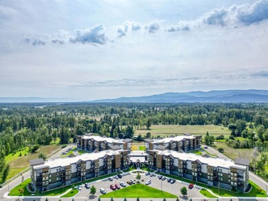 100 Woodlands Way unit S405, Kalispell, MT 59901 - photo 5