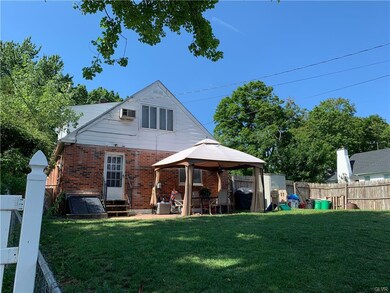 2202 W Greenleaf St unit 2204, Allentown, PA 18104 - photo 2