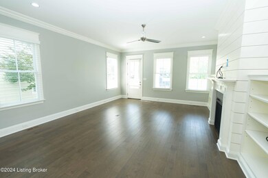 6416MistflowerCircle-2