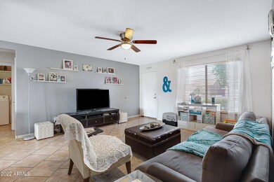 2055 W 17th Ave-6