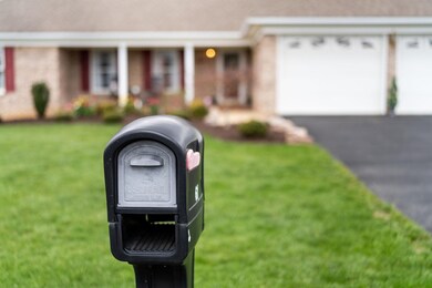 61 Gloucester Rd, Stuarts Draft, VA 24477 - photo 2