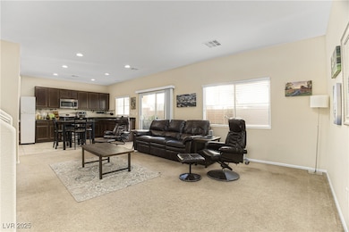 10742 Leatherstocking Ave, Las Vegas, NV 89166 - photo 5