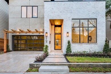 2105 Elmen St, Houston, TX 77019 - photo 2