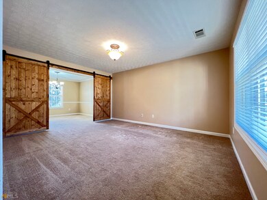 7235 Coral Lake Dr, Flowery Branch, GA 30542 - photo 6