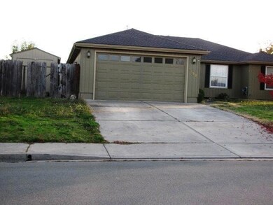 1130 Mayfair Place, Central Point, OR 97502 - photo 2
