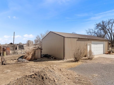 1040 28th Ln, Pueblo, CO 81006 - photo 3