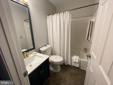 6507 Mallery Ct, Frederick, MD 21703 - photo 4