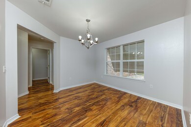 Dining area/flex space