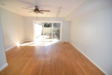 902 Windsor Dr unit 902, Framingham, MA 01701 - photo 5