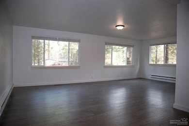 60894 Alpine Dr, Bend, OR 97702 - photo 6