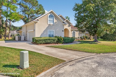 577 Hunters Grove Ct, Orange Park, FL 32073 - photo 4
