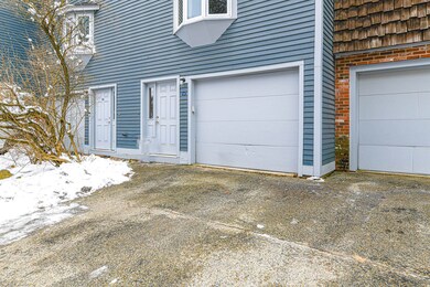 135 Valley Way W, Manchester, NH 03102 - photo 2
