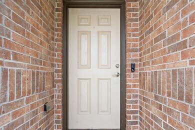 5181 Kendall Cove Ct, Alvin, TX 77511 - photo 3