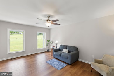 442 Frog Hollow Rd, Winchester, VA 22603 - photo 5