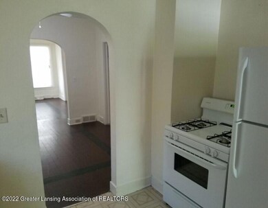 512 Smith Ave, Lansing, MI 48910 - photo 7