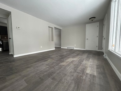 1108 Clayton Place, Green Bay, WI 54302 - photo 3