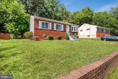 5916 Mustang Dr, Riverdale, MD 20737 - photo 3