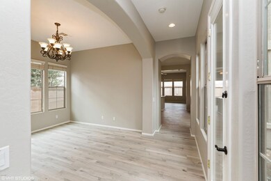 06_3070ETURNBERRYDR_2006_HiRes