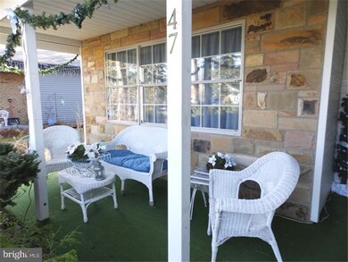 47 Dorchester Dr, Southampton, NJ 08088 - photo 2