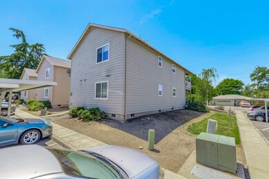 628 Valley Heart Ln, Central Point, OR 97502 - photo 7