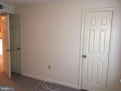 9715 Lake Pointe Ct unit 202, Upper Marlboro, MD 20774 - photo 2