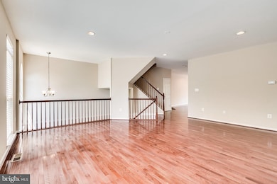 43332 Stonegarden Terrace, Broadlands, VA 20148 - photo 7